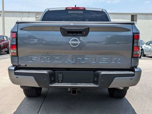 New 2026 Nissan Frontier SV w/ SV Convenience Package RWD image 7