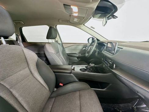 Used 2022 Nissan Rogue SV FWD image 26