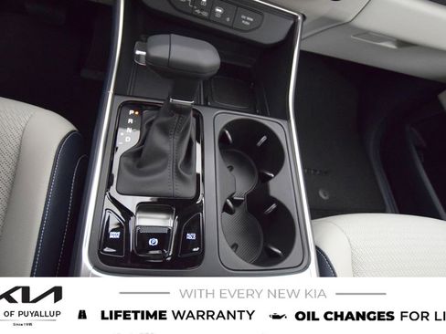 New 2026 Kia Carnival SX Prestige image 24