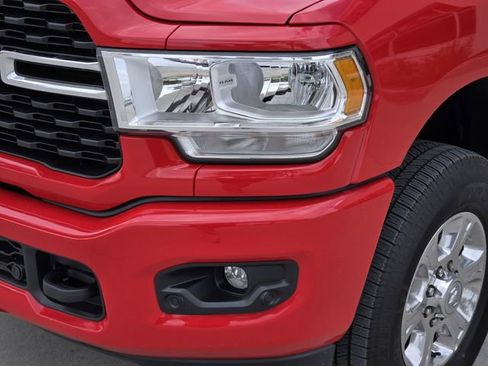 Used 2024 RAM 2500 Big Horn w/ Safety Group image 9