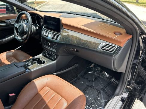 Used 2016 Mercedes-Benz CLS 400 image 41