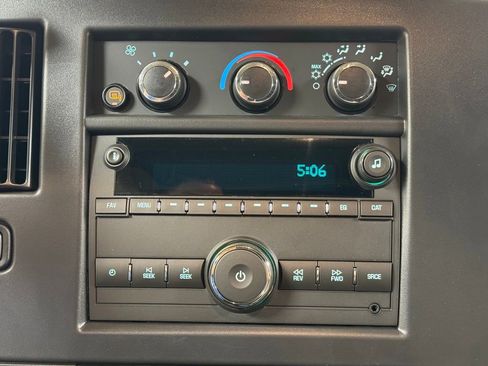 New 2026 GMC Savana 2500 Extended w/ Driver Convenience Package RWD image 29