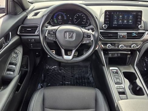 Used 2022 Honda Accord Sport image 11