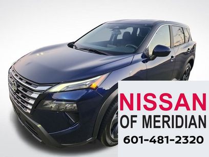 Used 2024 Nissan Rogue SV