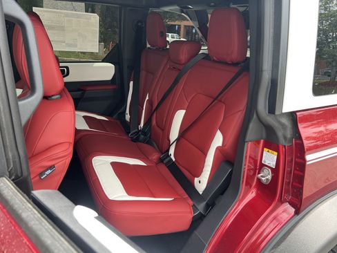 New 2026 Ford Bronco Heritage Edition AWD/4WD image 14