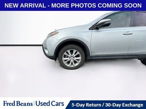 Used 2015 Toyota RAV4 Limited image 10