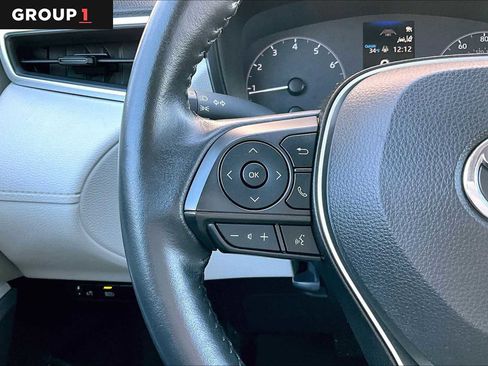 Used 2023 Toyota Corolla Cross LE w/ Moonroof Package image 24