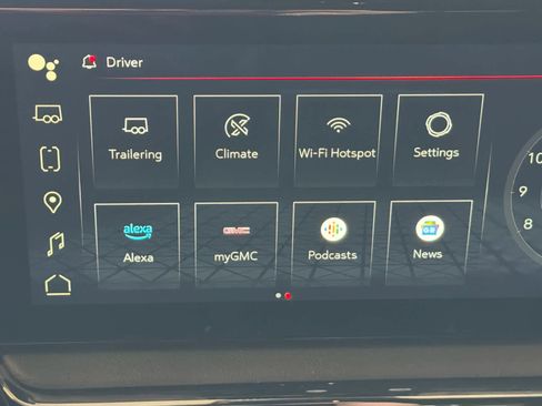 Used 2024 GMC Sierra 1500 AT4 w/ Technology Package image 43