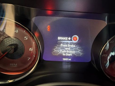 Used 2023 Dodge Charger SRT Hellcat RWD image 9