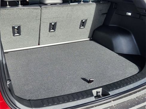 New 2026 Chevrolet Equinox LT w/ Convenience Package II image 21