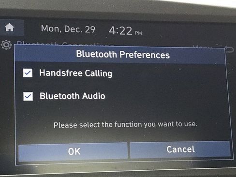 Used 2025 Hyundai Elantra Sport image 9