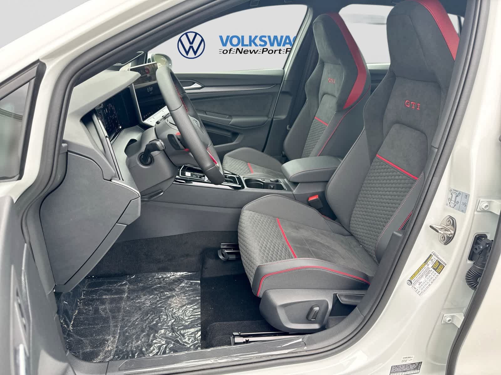 New 2026 Volkswagen GTI SE FWD image 22