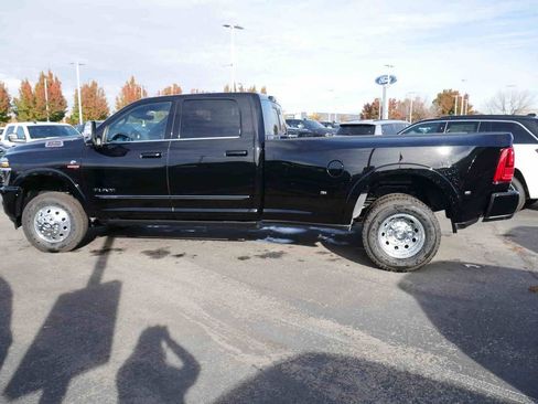 New 2026 RAM 3500 Limited image 26