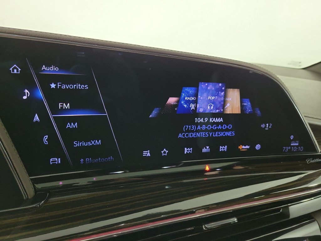 Used 2022 Cadillac Escalade Premium Luxury AWD/4WD image 28