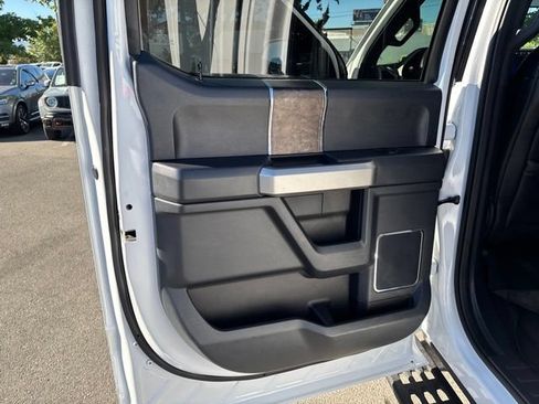 Used 2022 Ford F350 Lariat w/ Tremor Off-Road Package AWD/4WD image 19