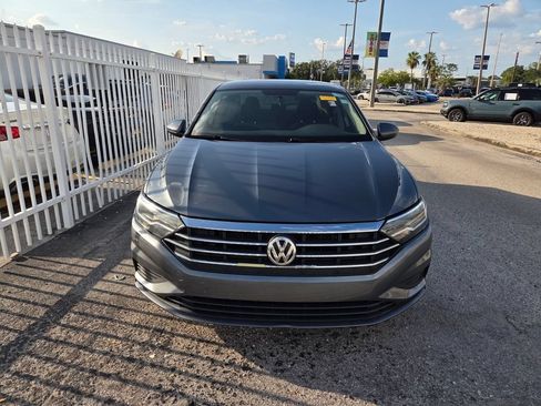 Used 2021 Volkswagen Jetta S FWD image 2