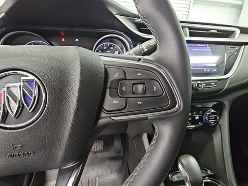 Used 2022 Buick Encore GX Essence w/ Experience Buick Package image 28