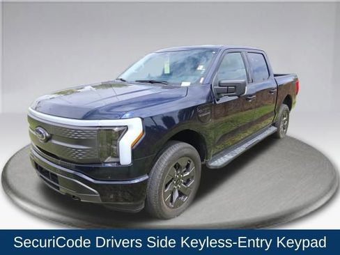 Used 2023 Ford F150 Lightning XLT w/ Equipment Group 312A High image 12