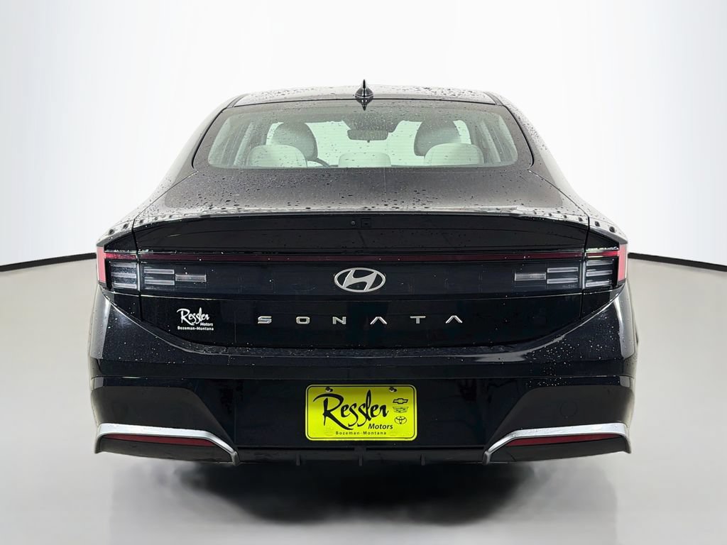 Used 2024 Hyundai Sonata SEL FWD image 7