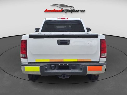 Used 2009 GMC Sierra 1500 W/T image 8