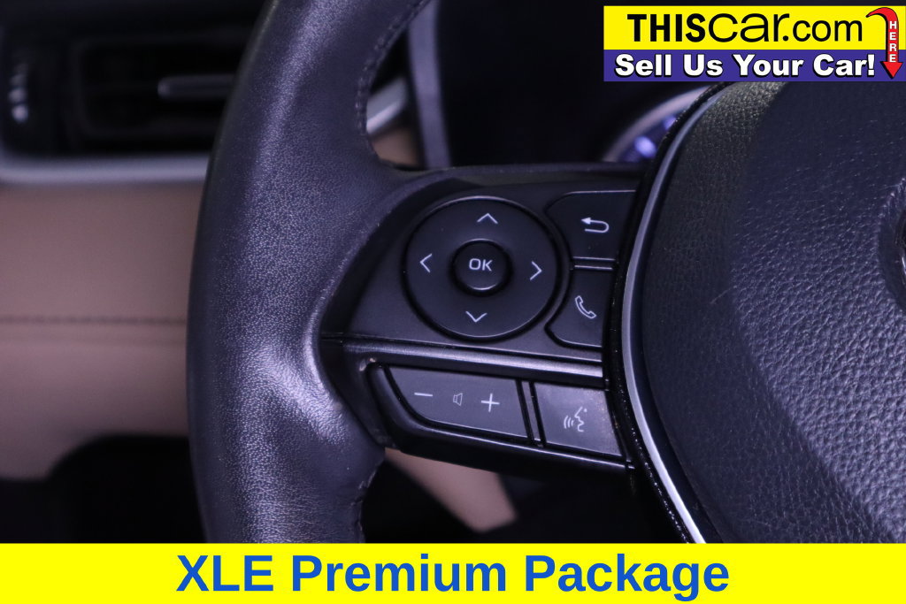 Used 2021 Toyota RAV4 XLE Premium FWD image 18
