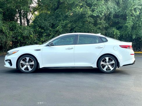 Used 2019 Kia Optima S image 9