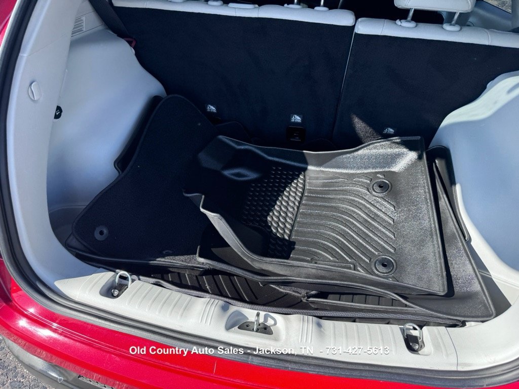 Used 2019 Jeep Compass Latitude FWD image 11