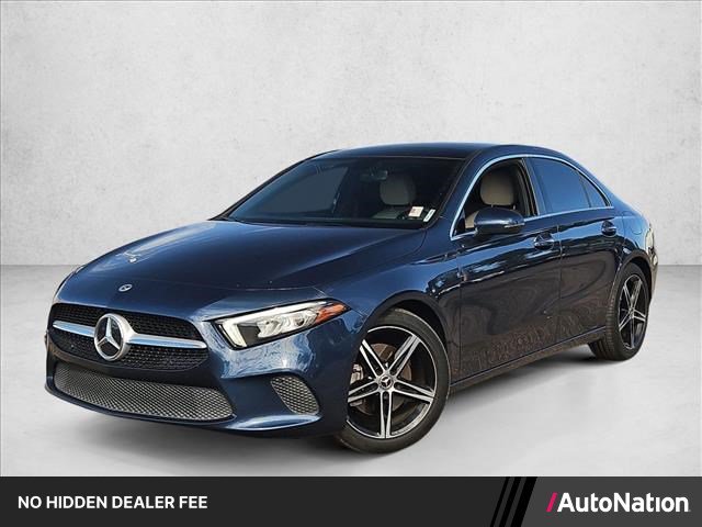 Used 2022 Mercedes-Benz A 220 image 1
