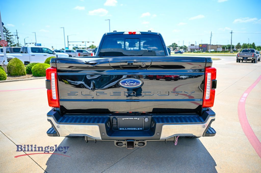 Used 2023 Ford F450 Lariat w/ Tow Technology Package AWD/4WD image 6