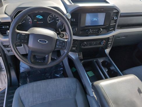 Used 2022 Ford F150 XLT w/ Trailer Tow Package image 11