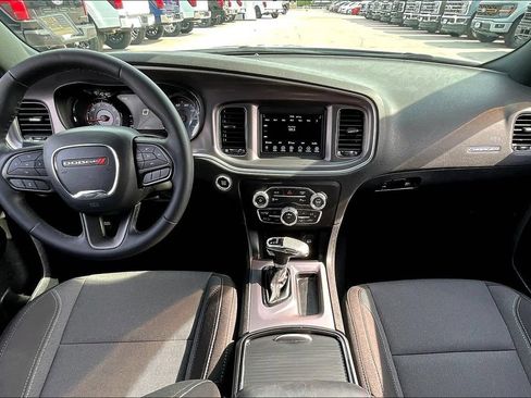 Used 2021 Dodge Charger SXT w/ Blacktop Package RWD image 15