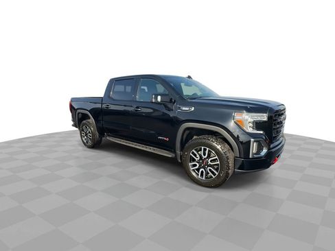 Certified 2022 GMC Sierra 1500 AT4 w/ AT4 Premium Package image 2