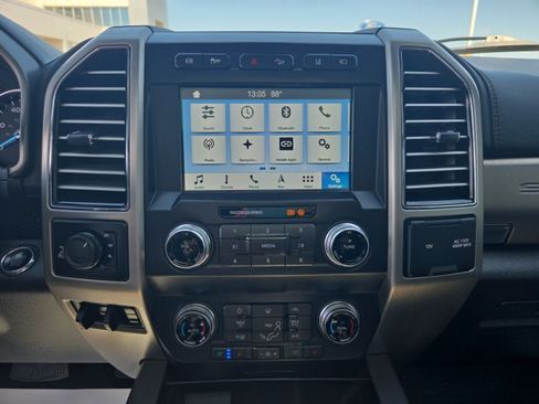 Used 2019 Ford F250 Platinum w/ Platinum Ultimate Package AWD/4WD image 16