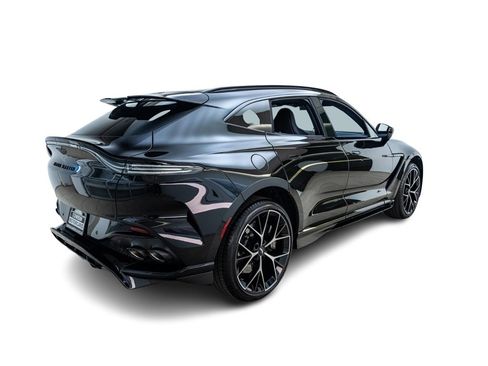 Used 2025 Aston Martin DBX 707 image 7