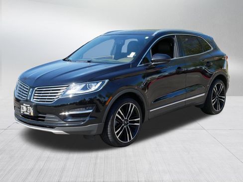 Used 2017 Lincoln MKC Reserve AWD/4WD image 3