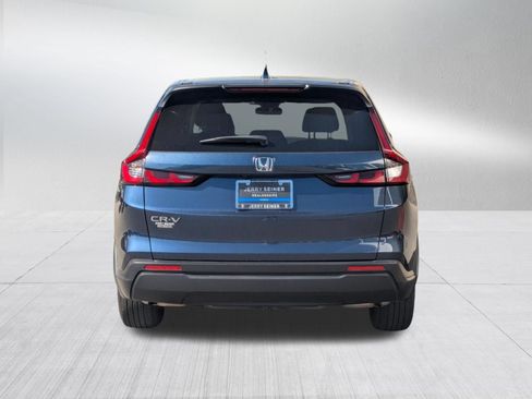 Used 2025 Honda CR-V LX image 4