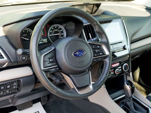 Used 2023 Subaru Forester Limited AWD/4WD image 19