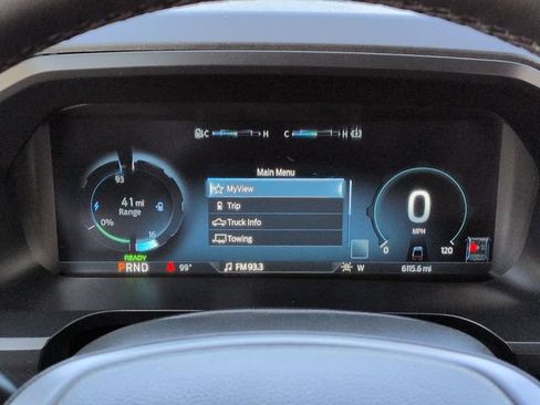 Used 2025 Ford F150 Lightning Flash AWD/4WD image 27