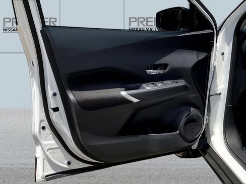 Certified 2024 Nissan Kicks SV FWD image 21