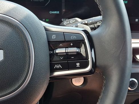 Used 2025 Kia Sorento SX Prestige AWD/4WD image 24