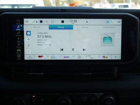 New 2025 Jeep Gladiator Sport w/ Premium Package image 21