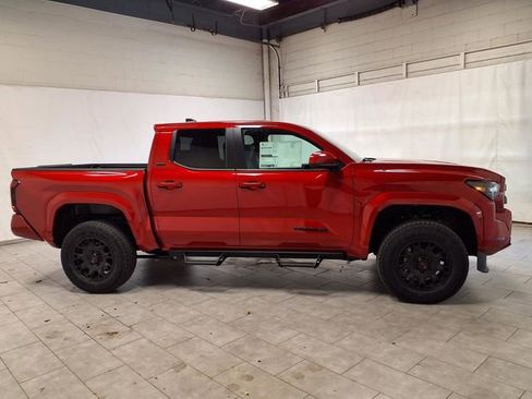 Used 2026 Toyota Tacoma 4x4 Double Cab image 10