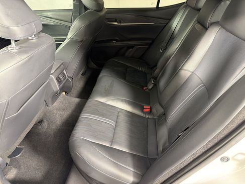 Used 2025 Toyota Camry XSE w/ Premium Plus Package AWD/4WD image 23
