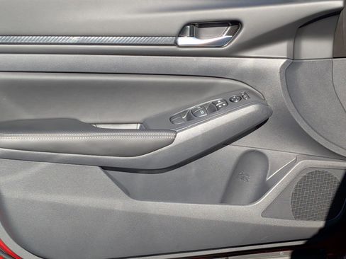 New 2025 Nissan Altima 2.5 SV image 12