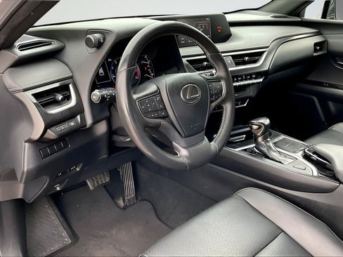 Used 2019 Lexus UX 200 w/ Premium Package FWD image 14