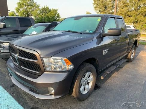 Used 2019 RAM 1500 Express AWD/4WD image 1