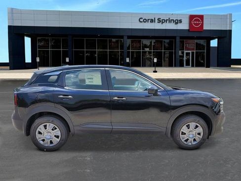 New 2026 Nissan Kicks S w/ Charging Package FWD image 6