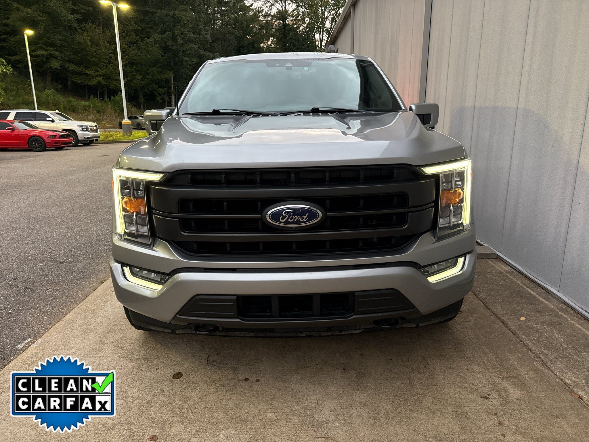 Used 2022 Ford F150 Lariat AWD/4WD image 2