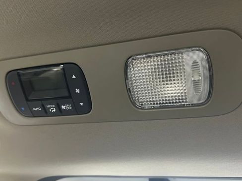 Used 2022 Honda Odyssey Elite image 42