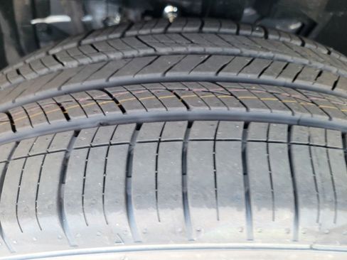 New 2026 Nissan Rogue S image 13